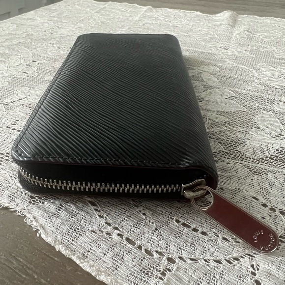 Louis Vuitton Epi Zippy Pink wallet 🩷 - Picture 3 of 6